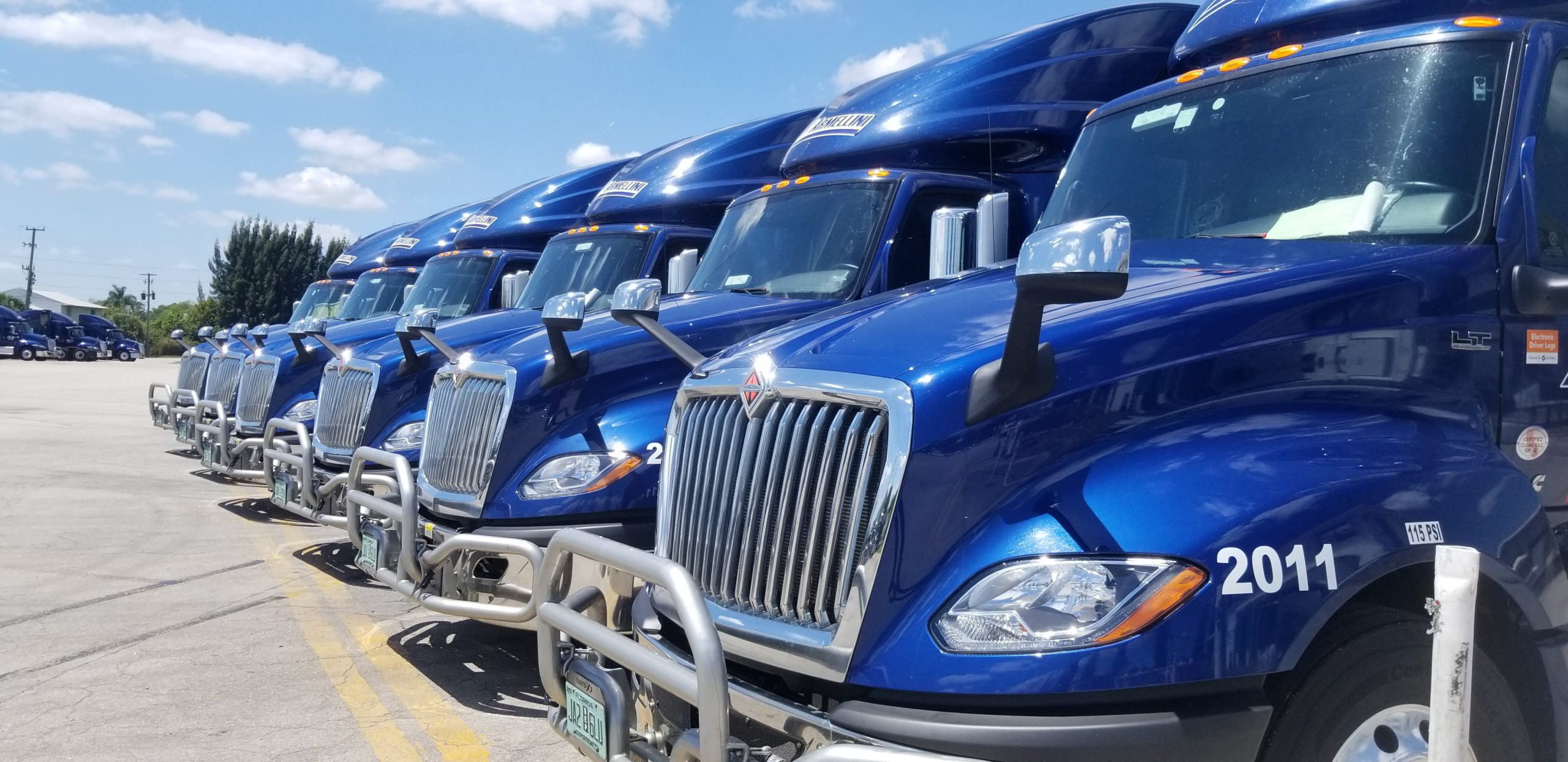 Read more about the article Truck driving can be your #1 successful career choice